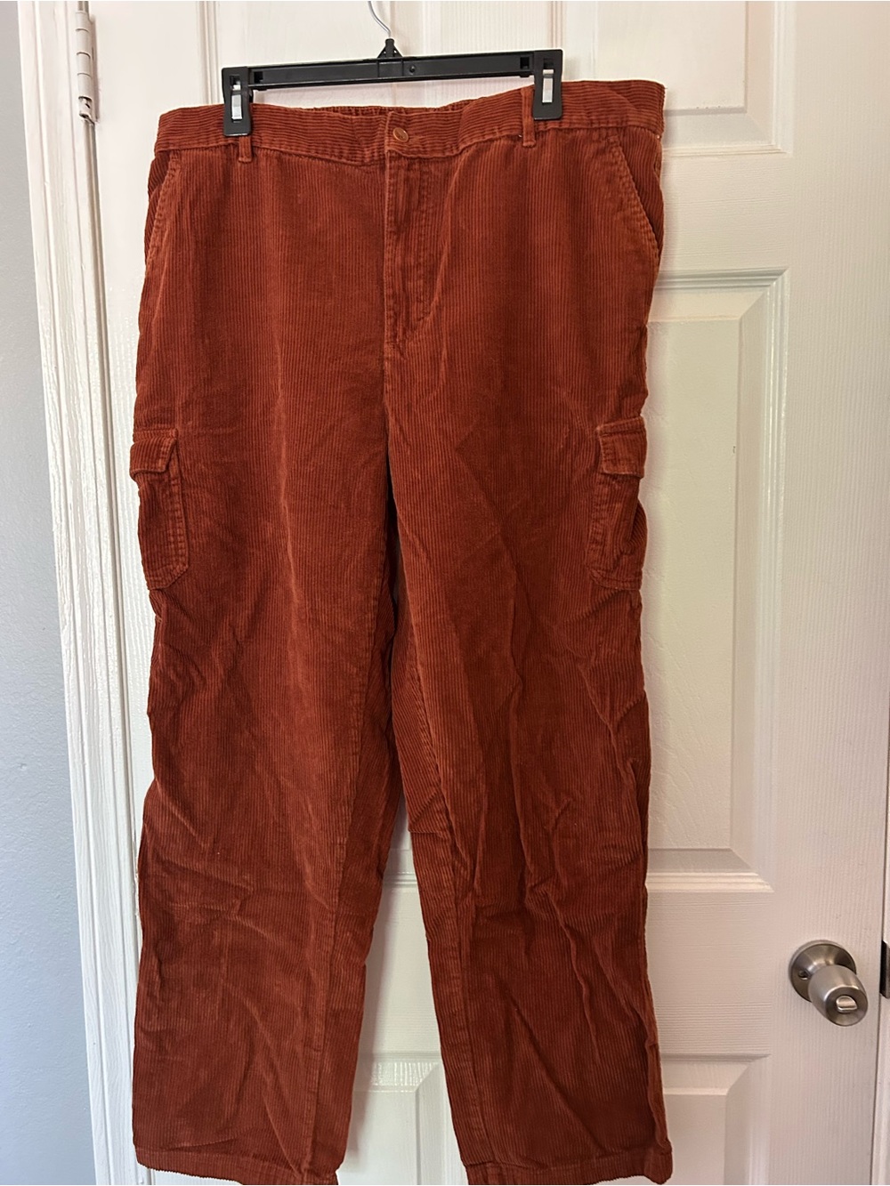 Men's Corduroy Cargo Pants in Rust